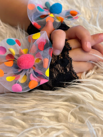 Rainbow Dot bow and lace gloves